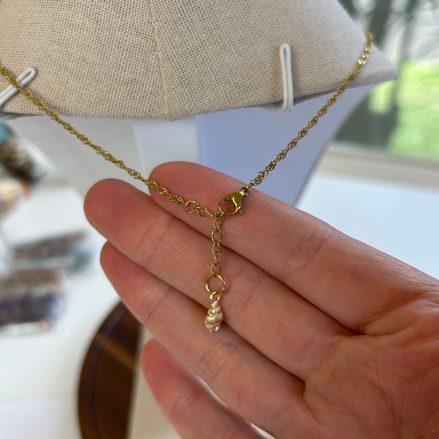 Dainty Gray Conch Pearl Drop Necklace