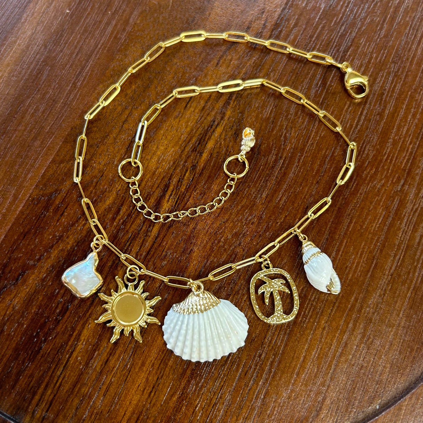 Tropical Charm Seashell Necklace
