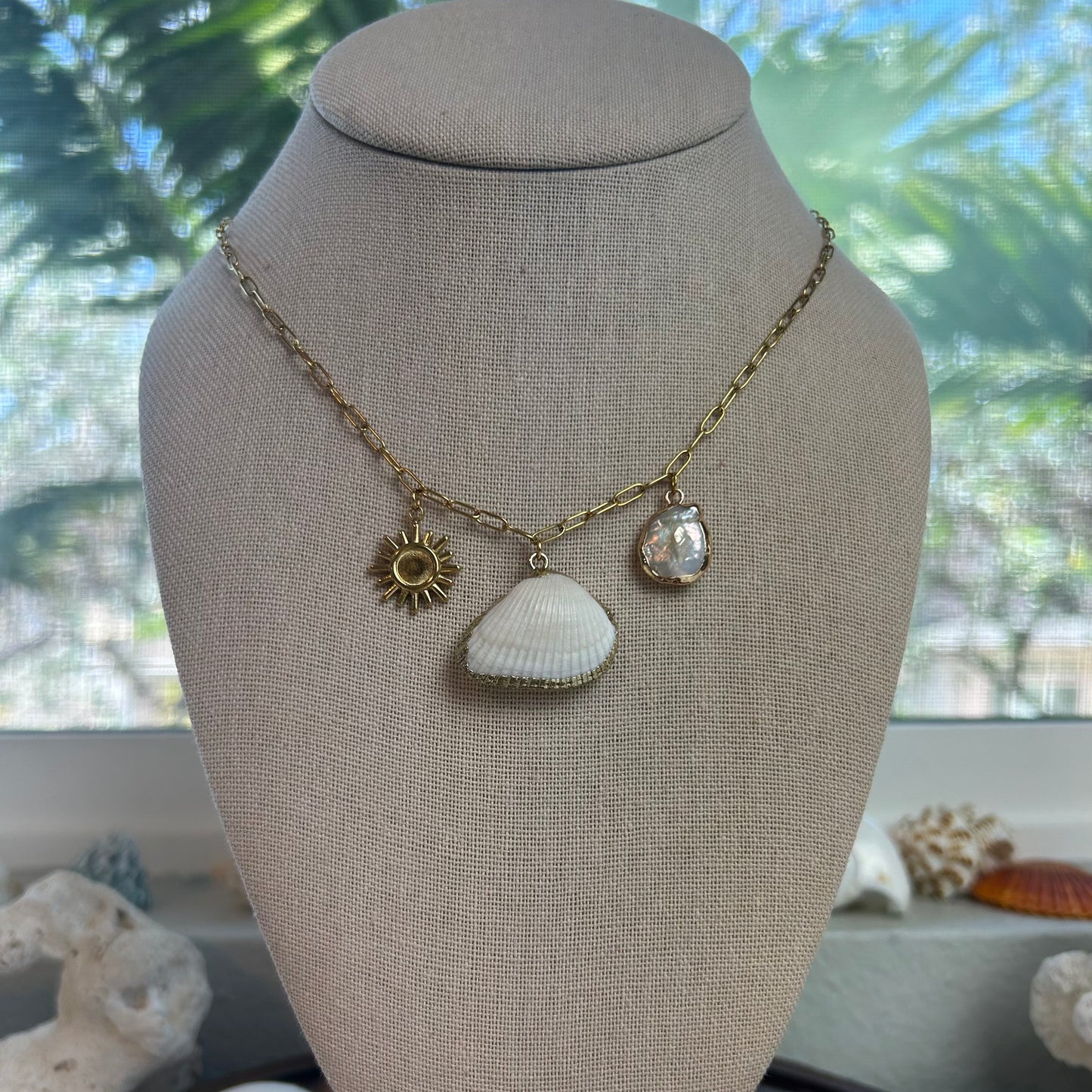 Sunshine Simplicity Seashell Charm Necklace
