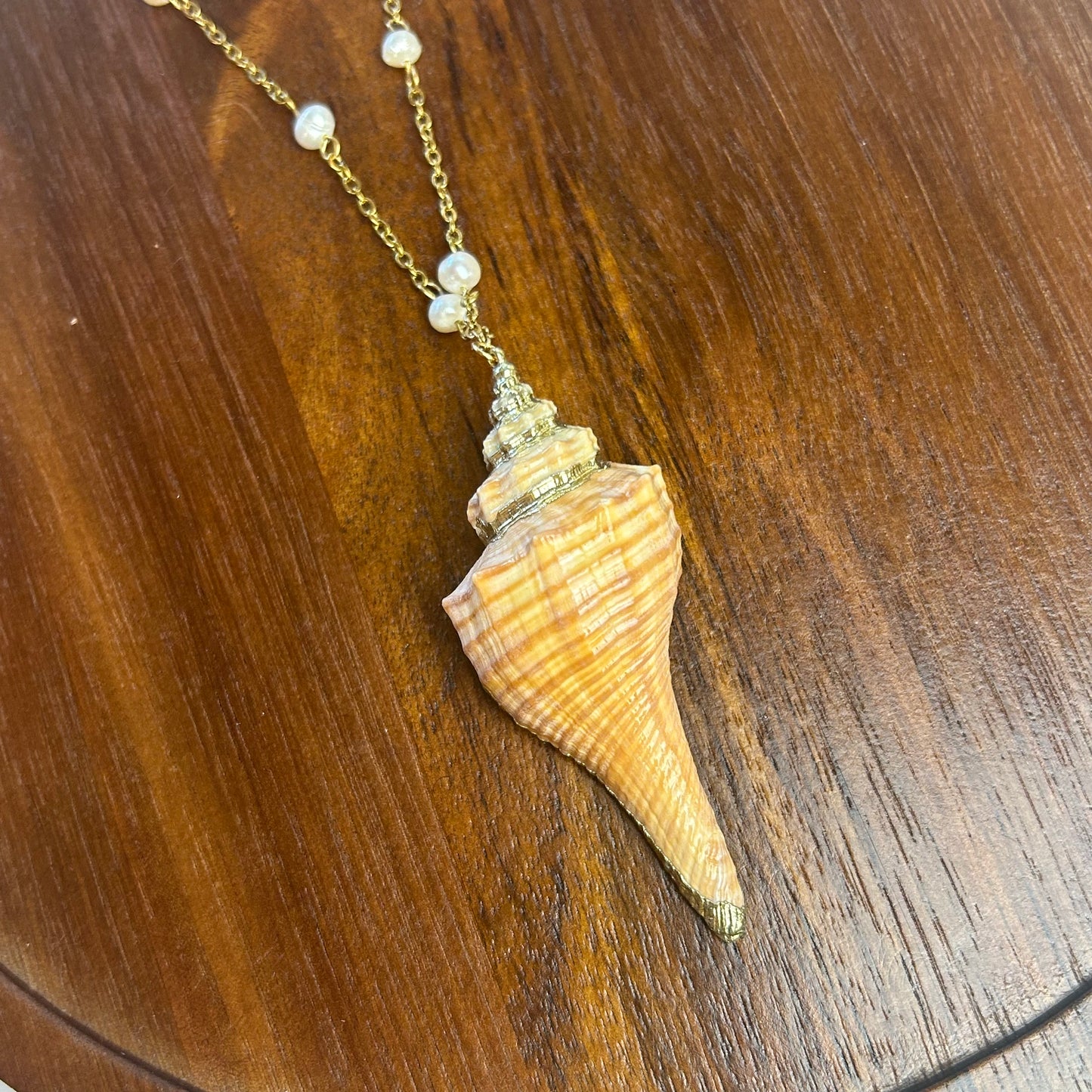 Seashell Conch & Pearls Pendant Necklace