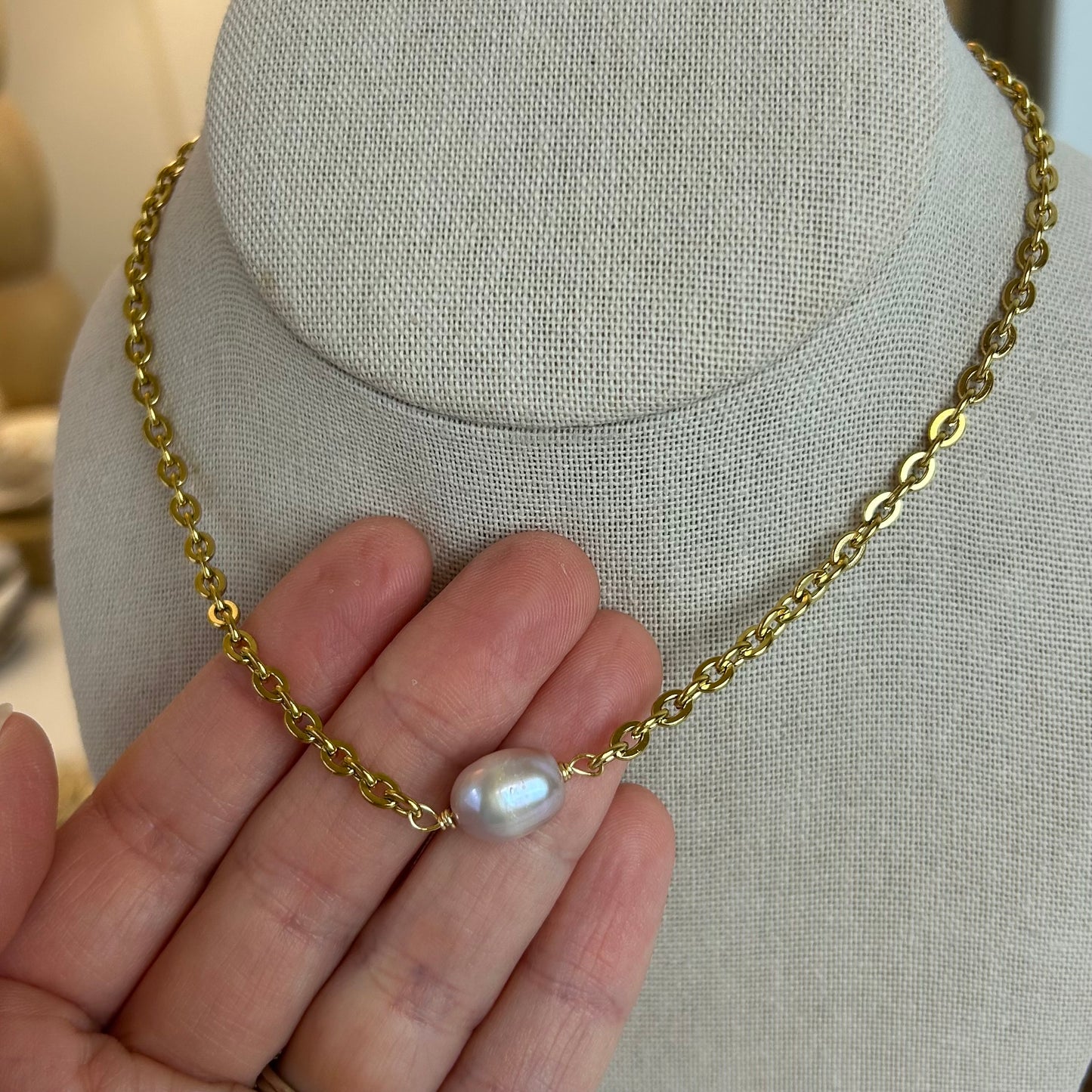 Lavender Pearl Rolo Necklace