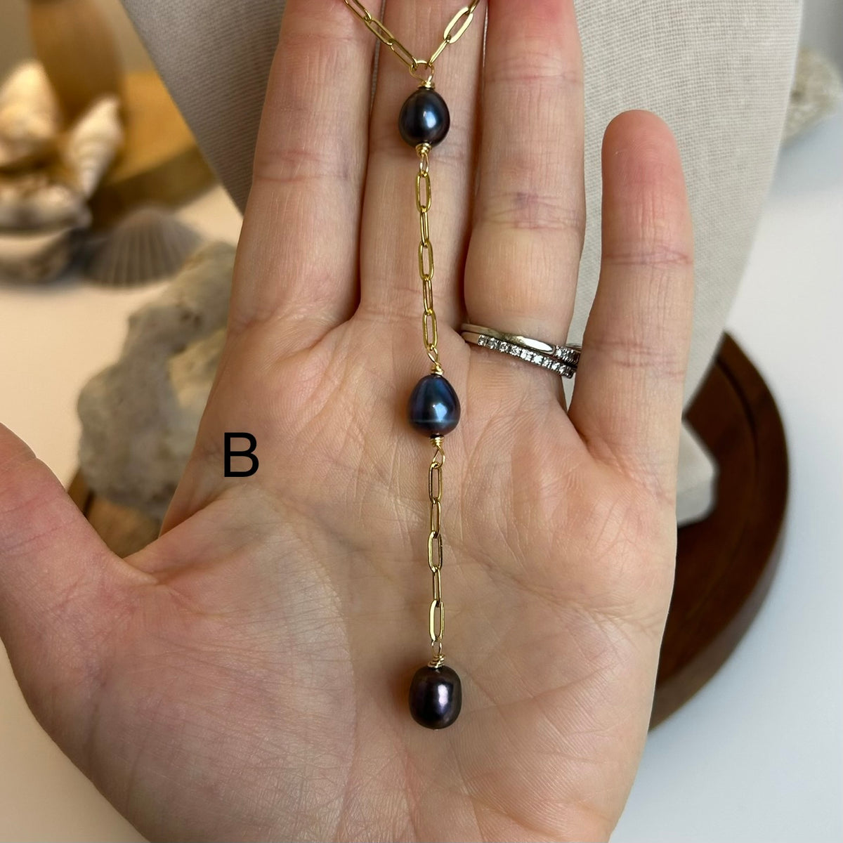 Peacock Pearl Plunge Necklace