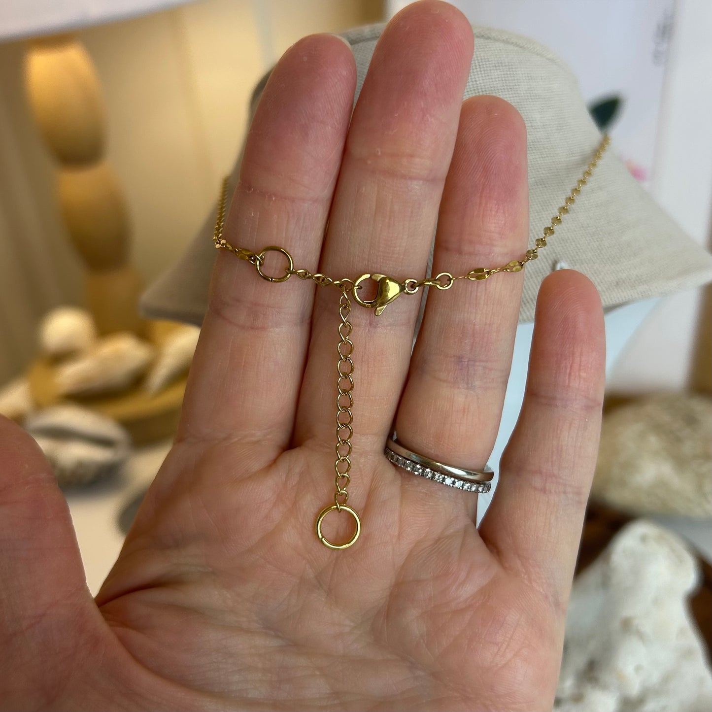 Honey Pearl Bar Necklace
