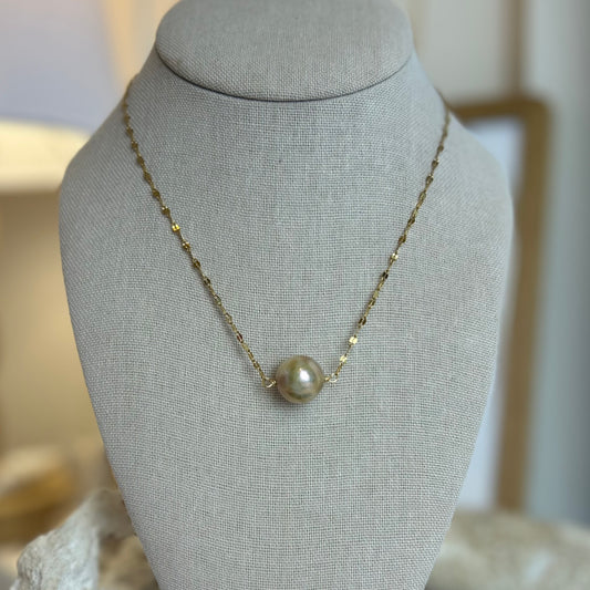 Honey Pearl Bar Necklace