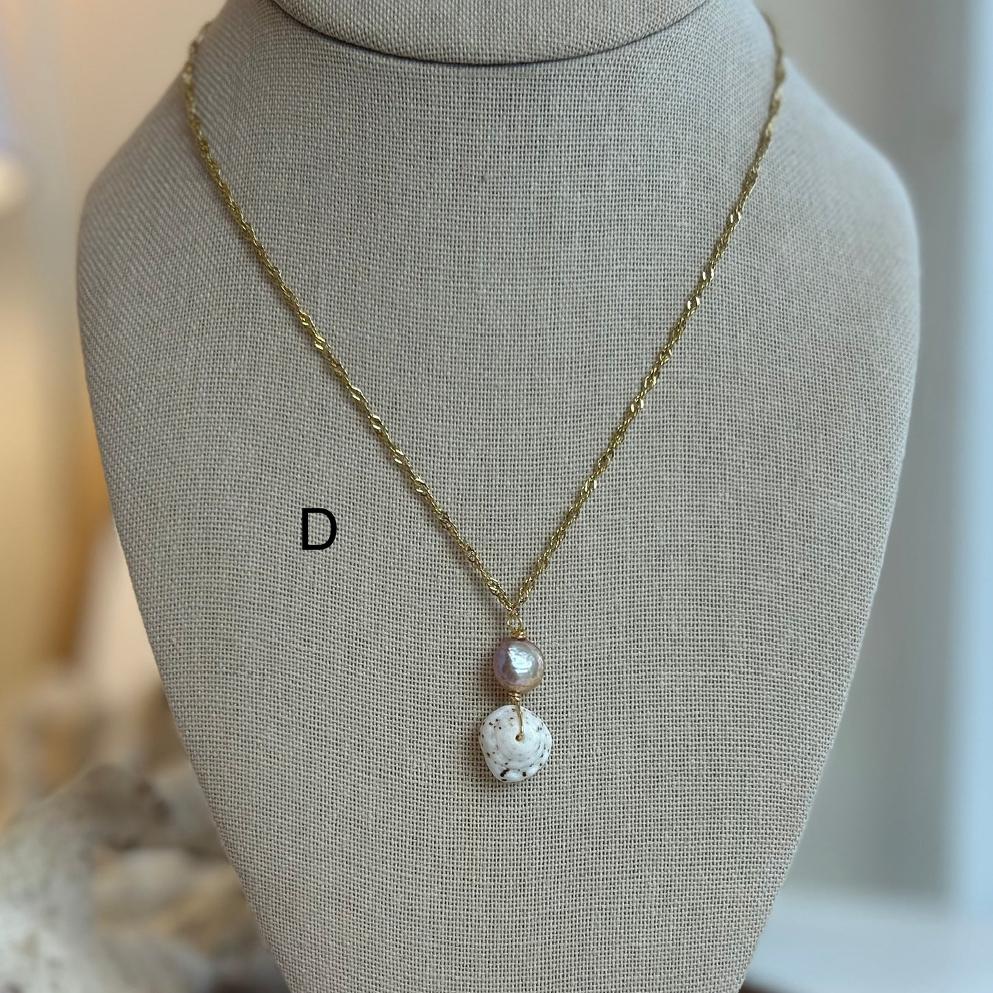 Puka & Pearl Pendant Necklace