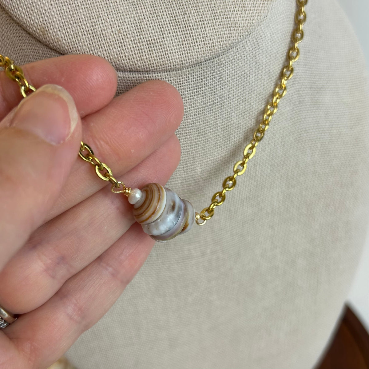 Cinnamon Puka Choker Necklace
