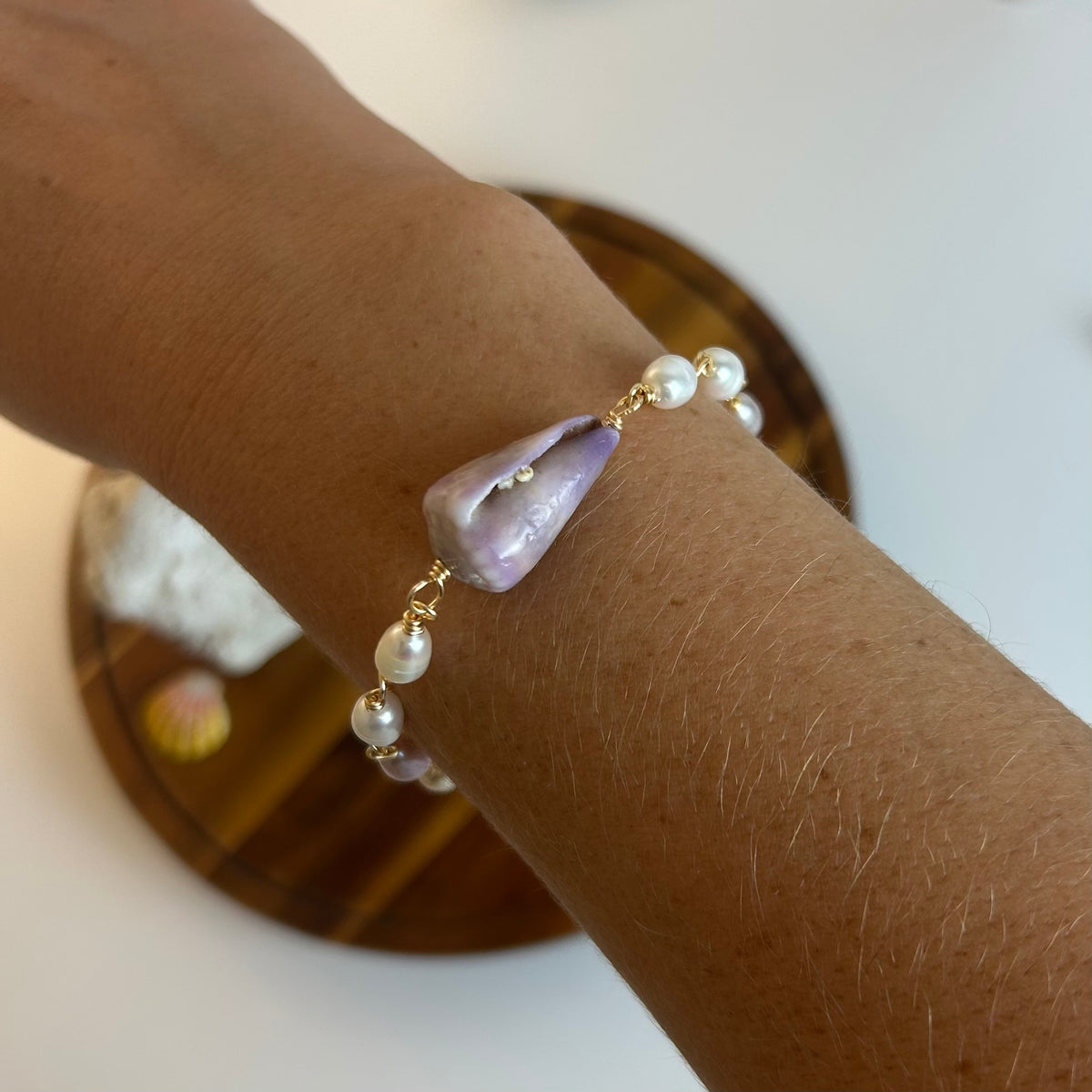 Lavender Cone Shell Pearl Bracelet