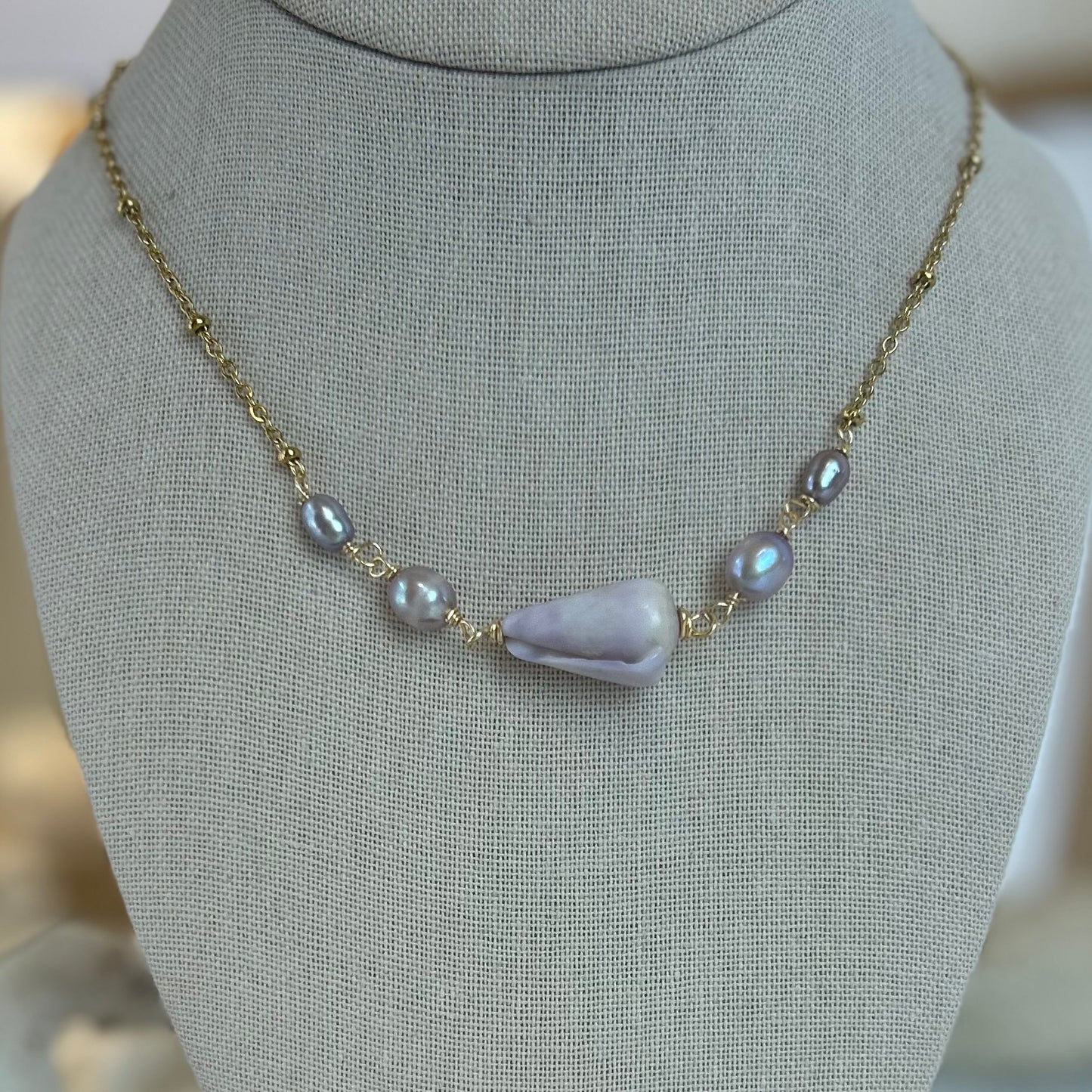 Purple Cone Shell & Pearl Necklace