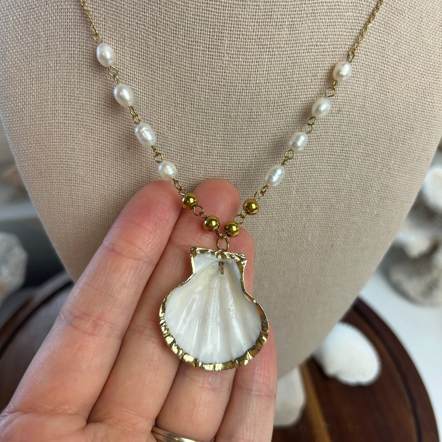 White Shell & Freshwater Pearls Necklace