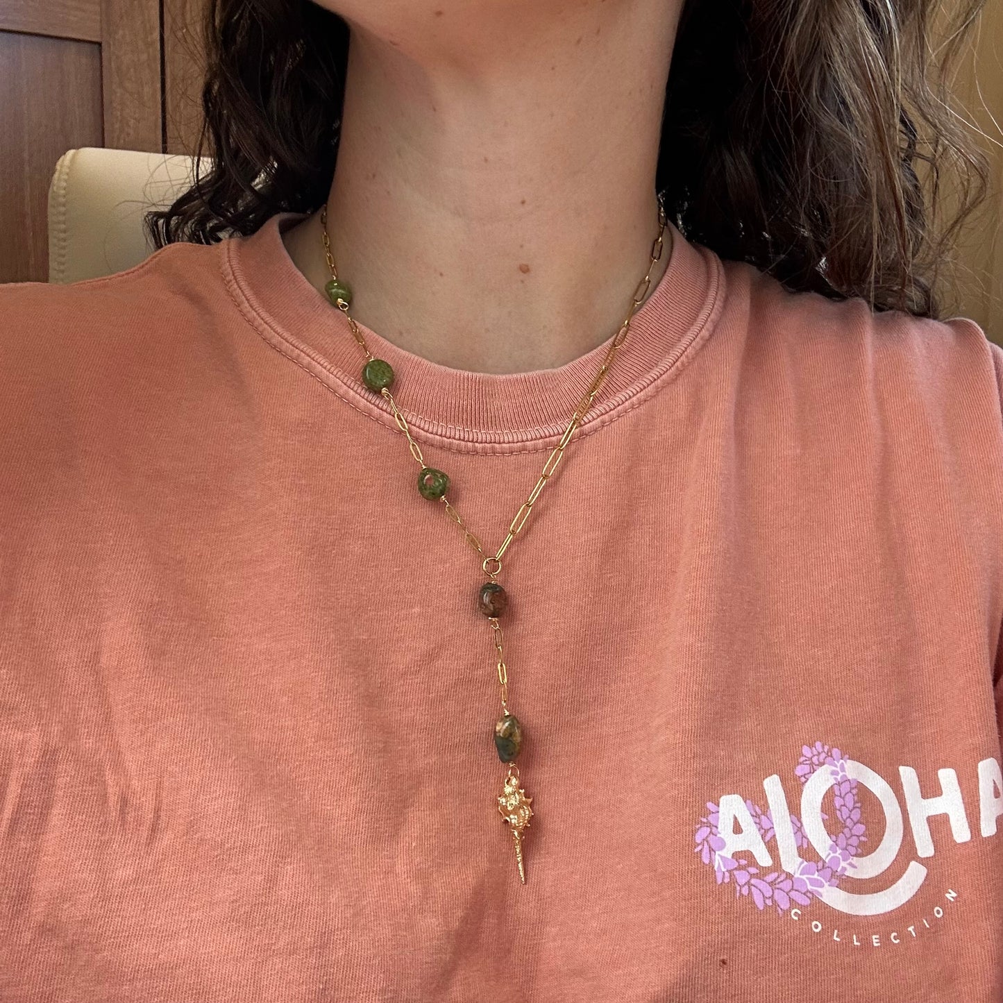 Asymmetrical Stone Murex Shell Necklace