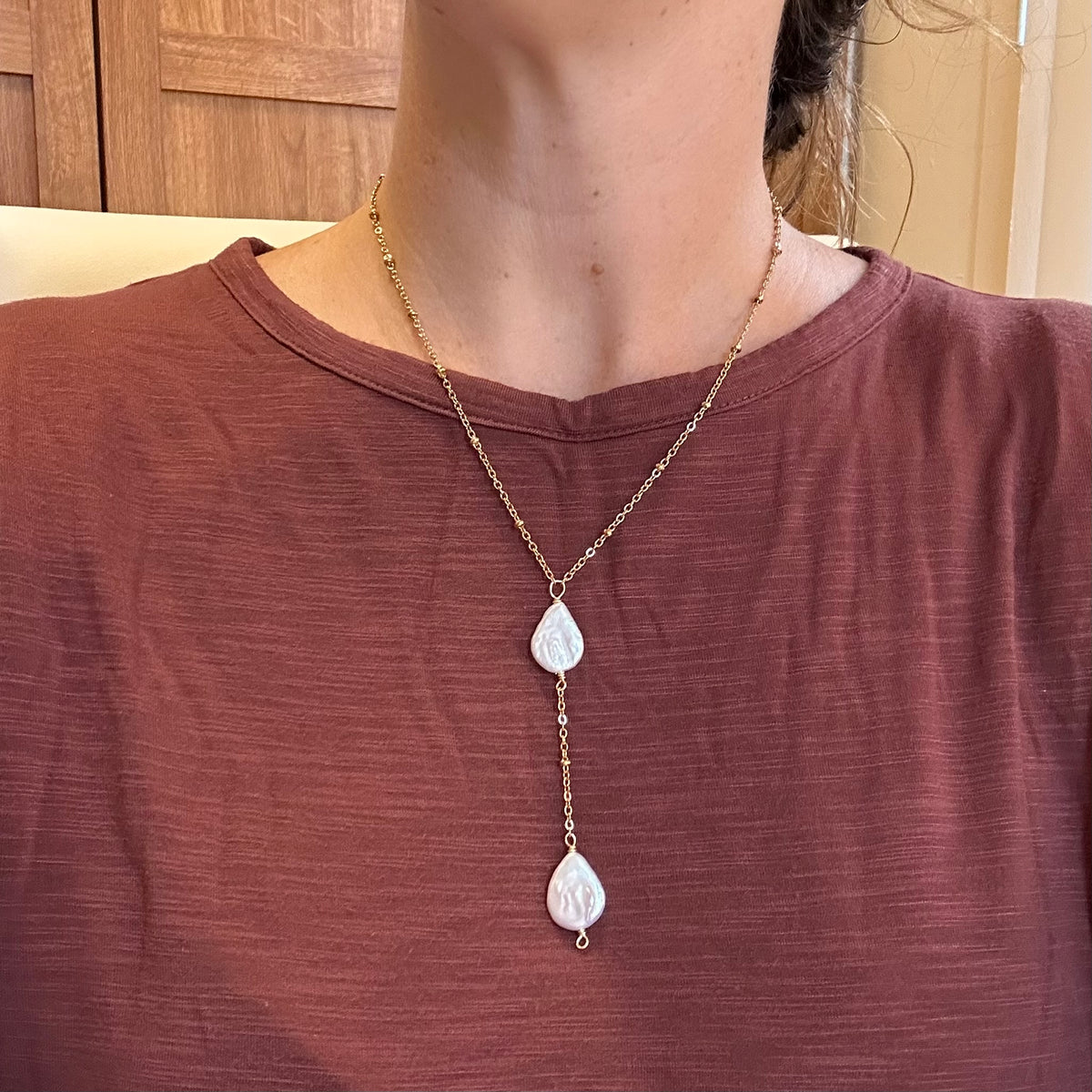 Teardrop Pearl Plunge Necklace