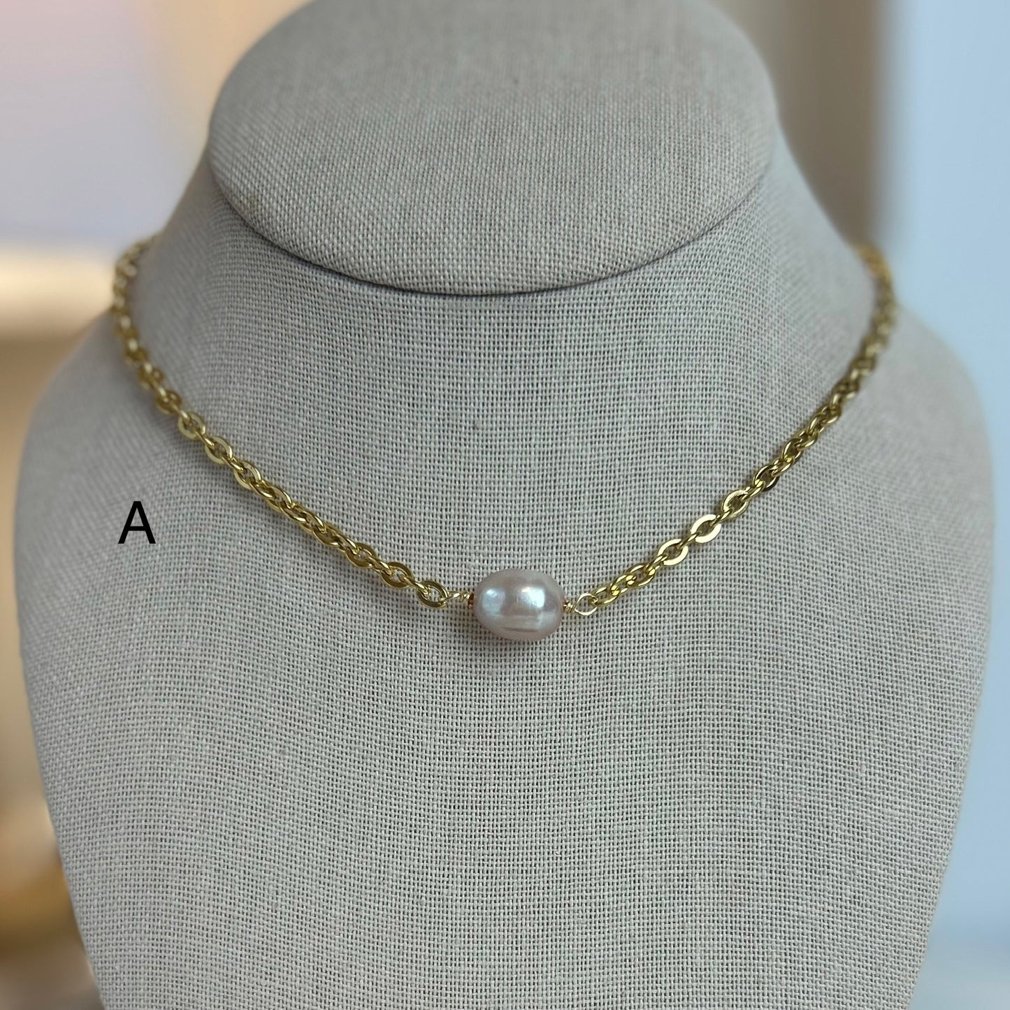 Lavender Pearl Rolo Necklace