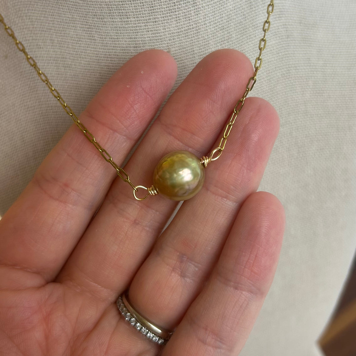 Honey Pearl Choker Necklace