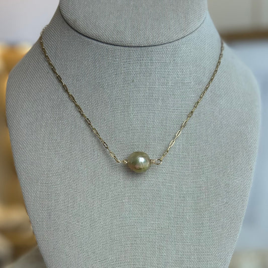 Honey Pearl Choker Necklace