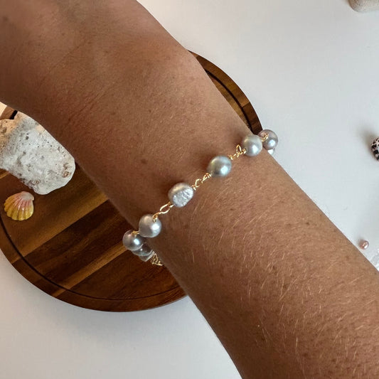 Baroque Gray Pearl Bracelet