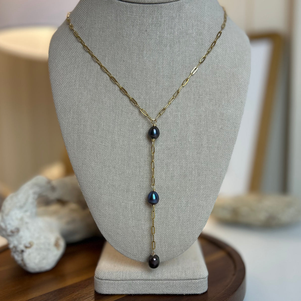 Peacock Pearl Plunge Necklace