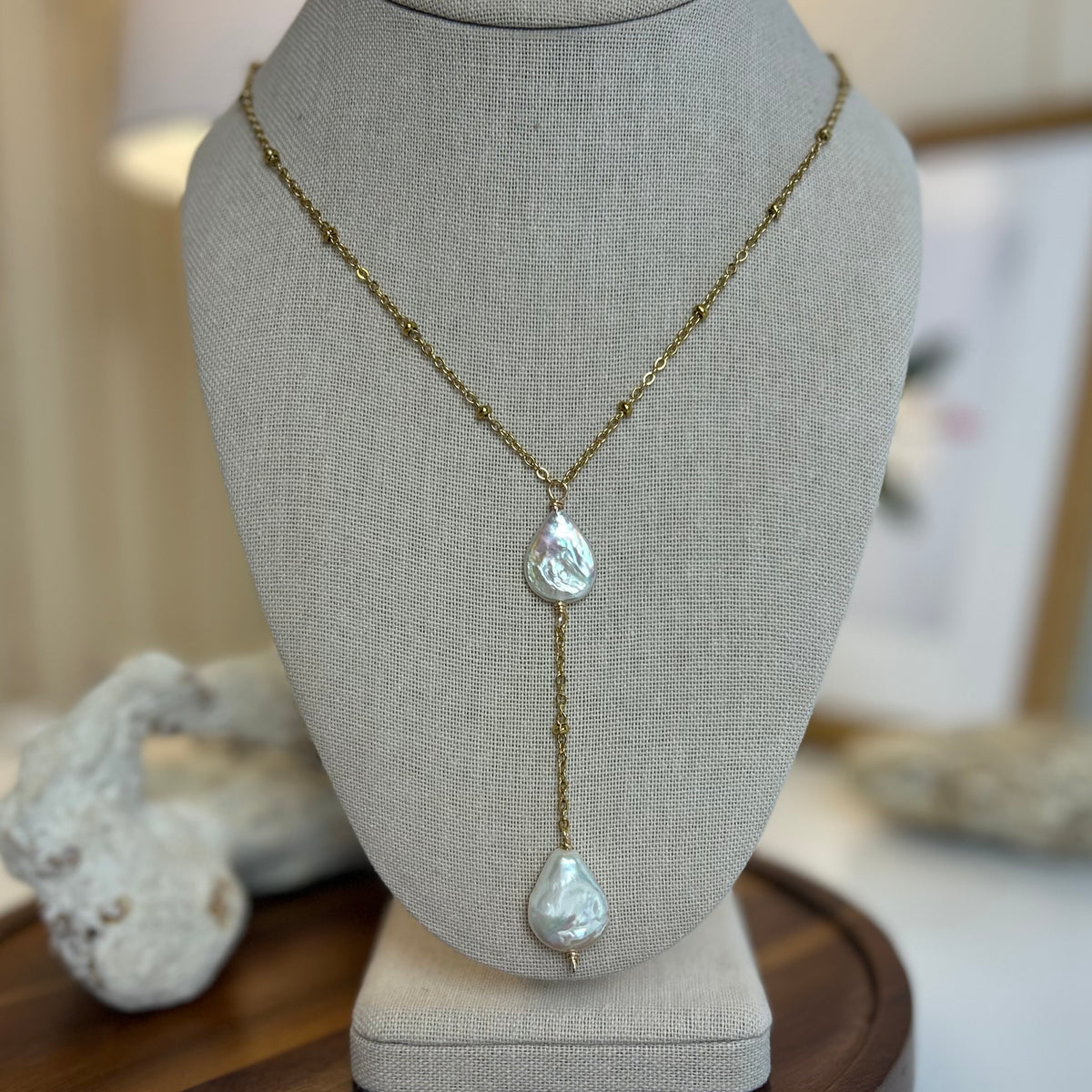 Teardrop Pearl Plunge Necklace