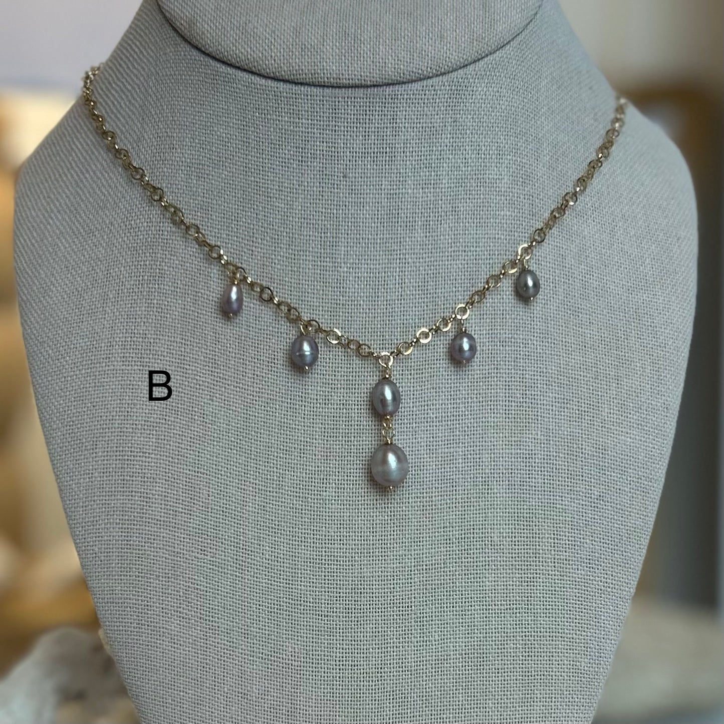 Lavender Pearl Belle Necklace