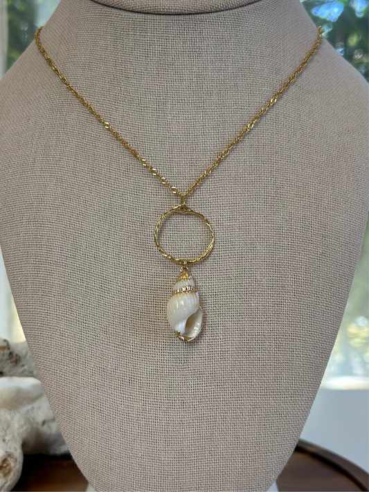Classy Mermaid Bezel Pendant Necklace