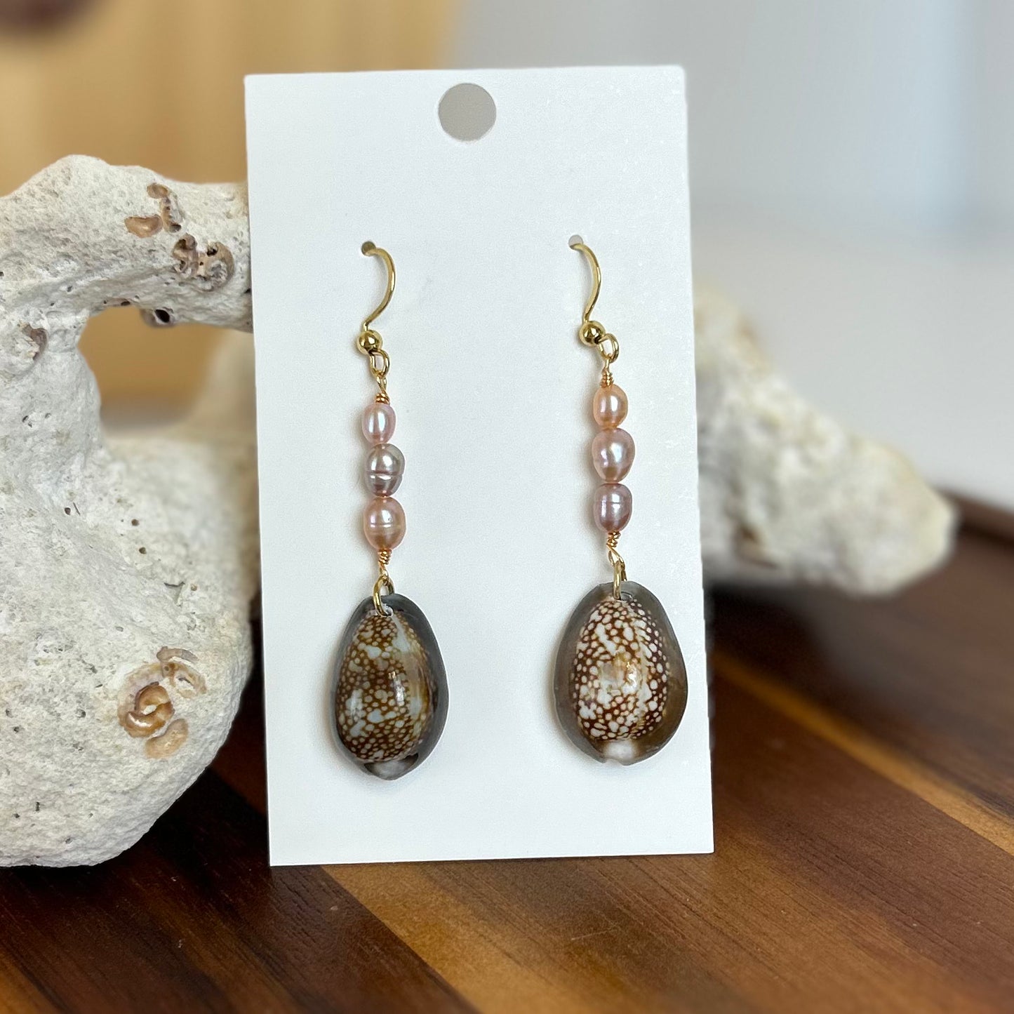 Cowrie & Lavender Pearls Earrings