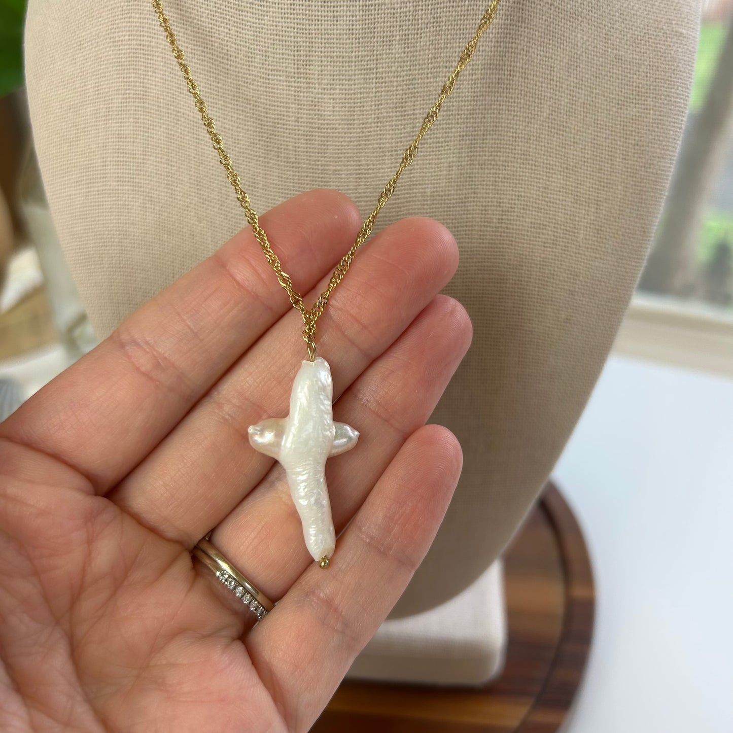 Baroque Pearl Cross Pendant Necklace