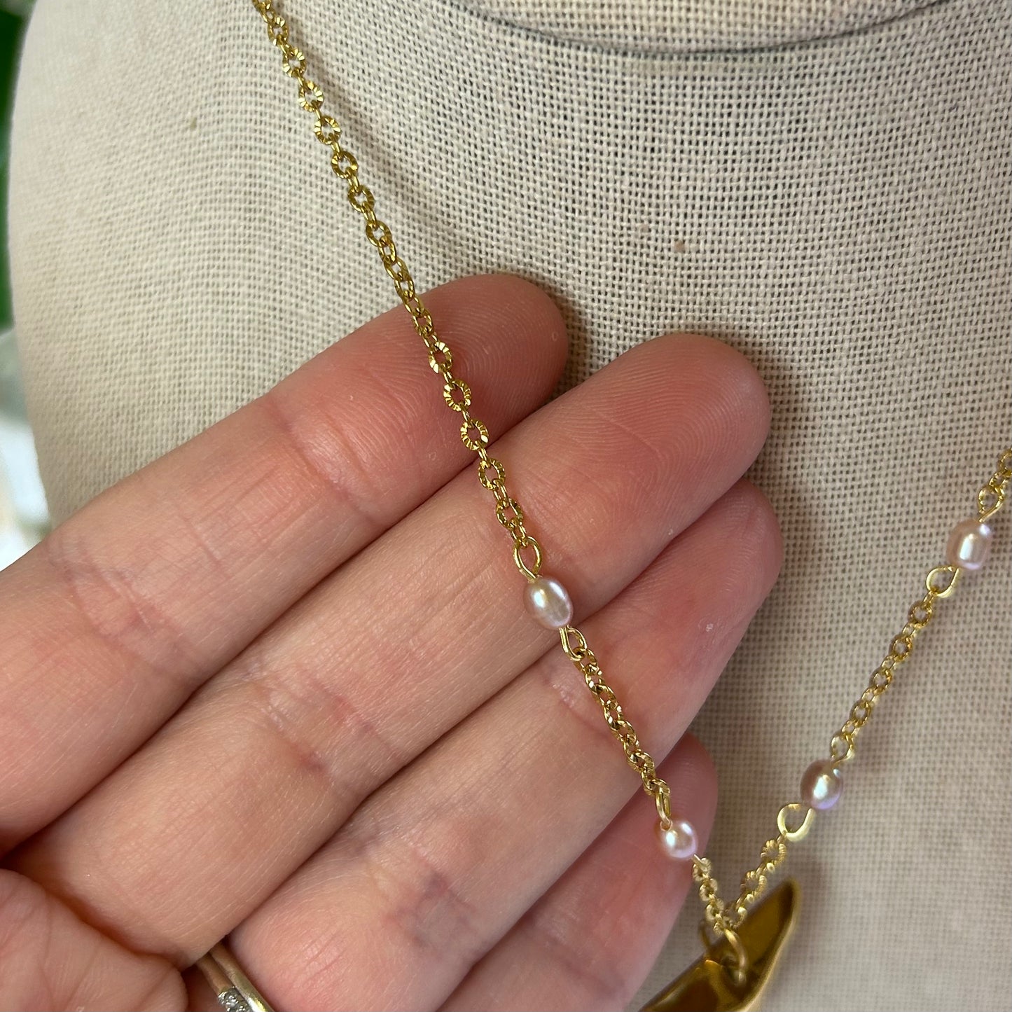 Shark Tooth & Petite Pearls Necklace