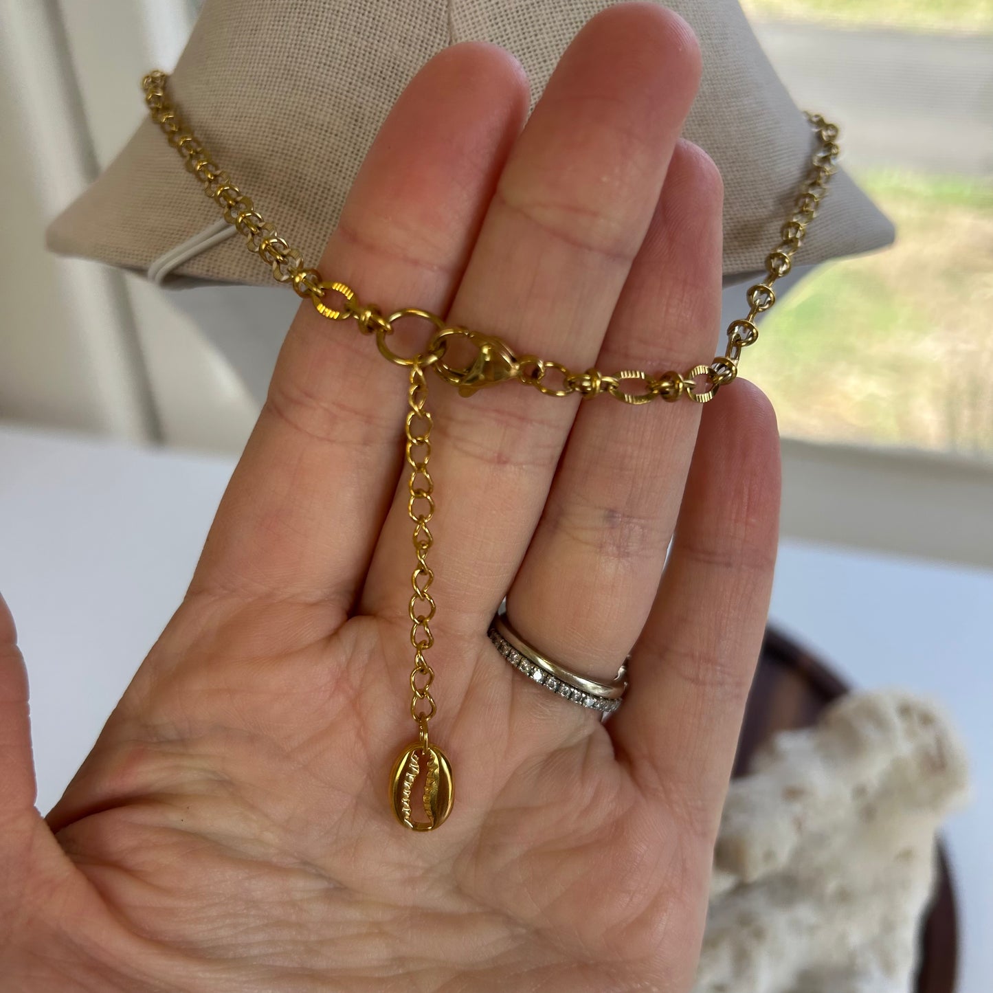 Cowrie Vintage Style Statement Necklace