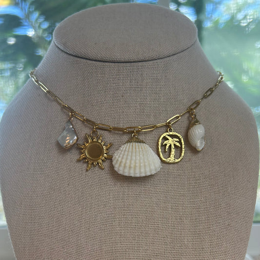 Tropical Charm Seashell Necklace