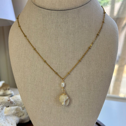 Dainty Neutral Shell & Pearl Drop Necklace