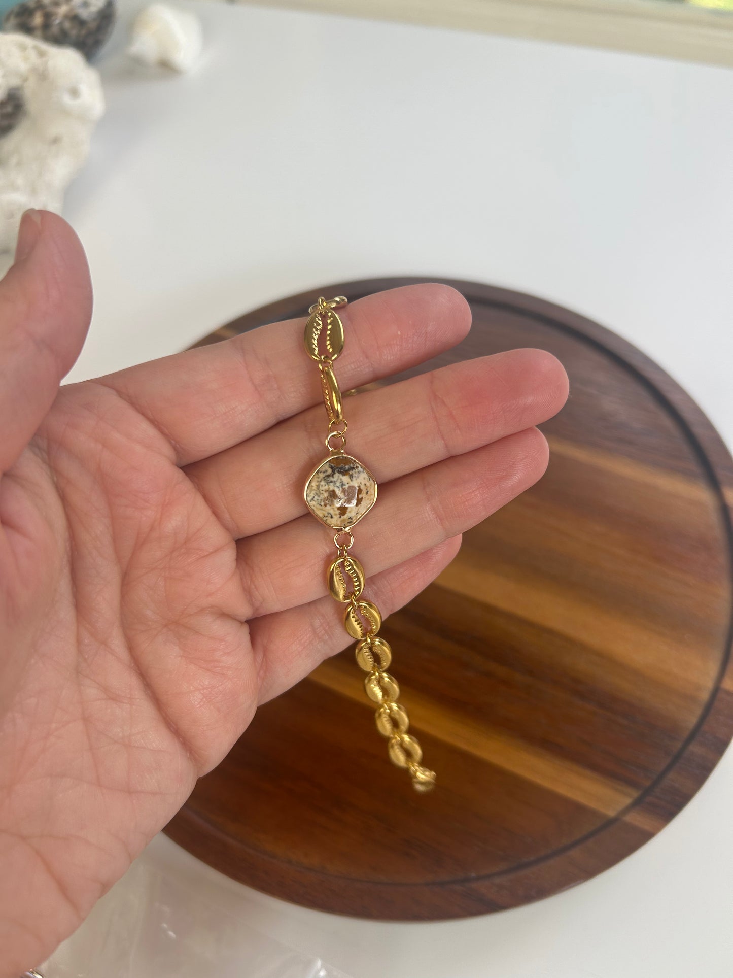 Quartz & Cowries Bracelet